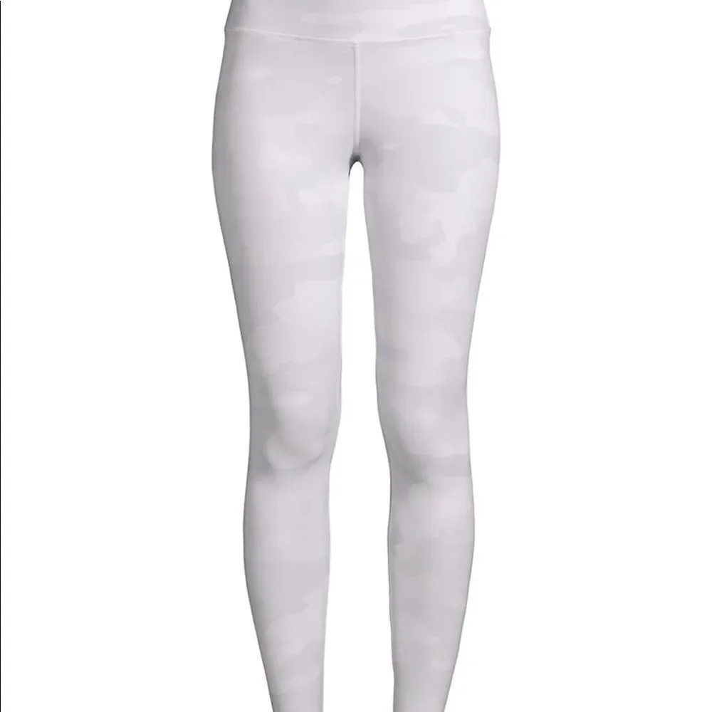 NWOT Alo Yoga white camouflage high waist leggings